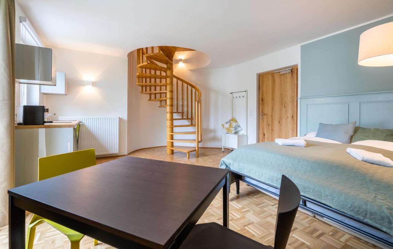 Sonnleitner Landhaus - Apartments Kotschach-Mauthen Zewnętrze zdjęcie
